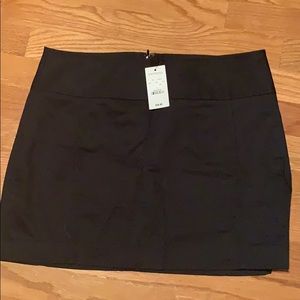 Black Express Skirt